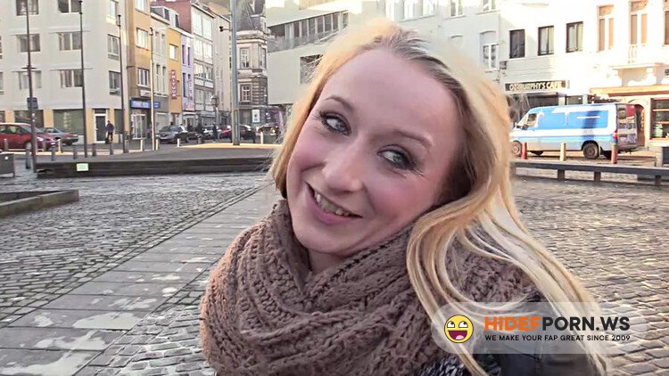 VurigVlaanderen/MeidenVanHolland - Lisa Dubbel Gebald In Antwerpen [HD 720p]