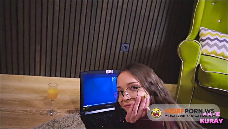 Onlyfans - Kate Kuray Cute Face With Glasses And a Great Pussy Gets Fucked [HD 720p]