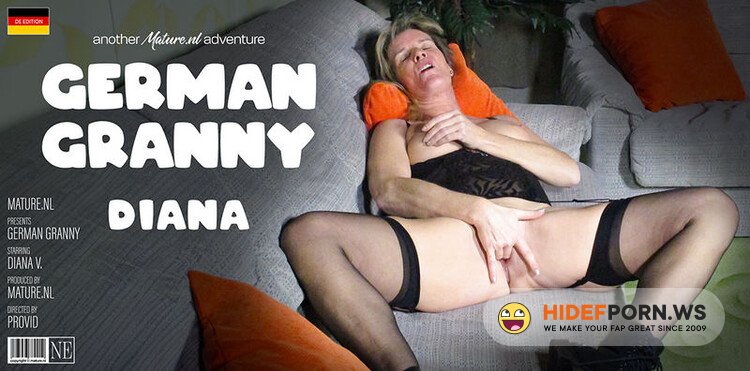 Mature.nl - Horny German Granny Diana Fingers Her Mature Pussy And Has An Orgasm: Diana V. (EU) (50) [FullHD 1080p]