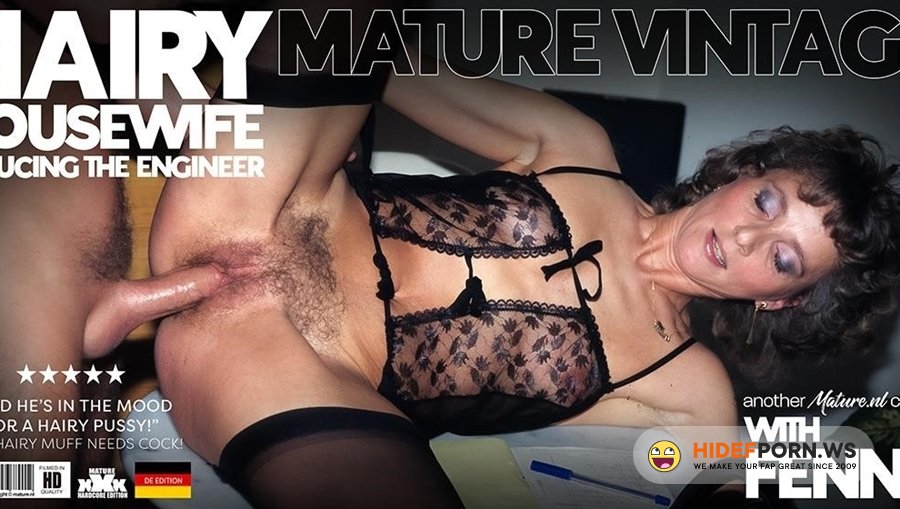 Mature - Fenna - German Hairy Housewife Fenna Fucks The Heating Engineer With Her Hairy Pussy! [2024/SD]