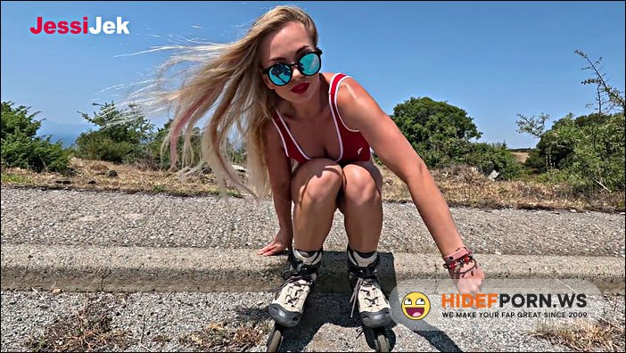 PornHub - JessiJek - Public Anal Fuck On The Street And Cum Twice In Horny Girl On Rollers JessiJek [FullHD 1080p]