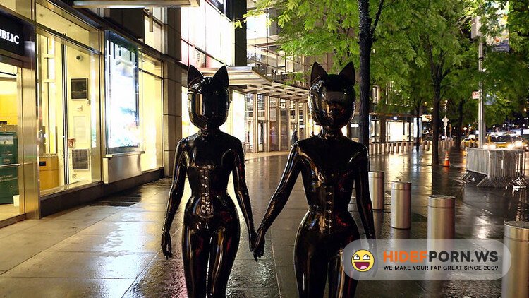 ReflectiveDesire - Sightseeing With Space Kittens [UltraHD/4K 2160p]