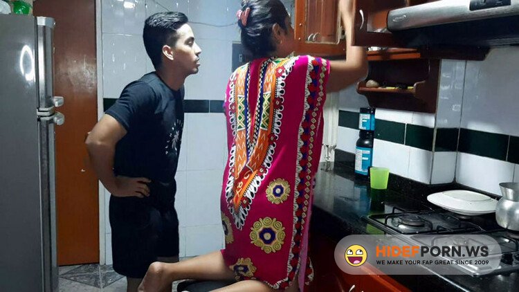 Onlyfans - Tasting My Stepmother s Rich Pussy In The Kitchen HotFamilySex [FullHD 1080p]