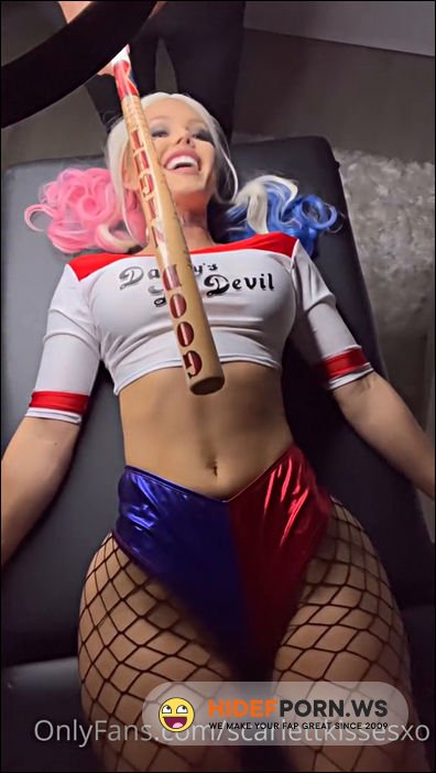 Onlyfans - ScarlettKissesXO Harley Quinn Cosplay Sex Tape Video Leaked [FullHD 1080p]