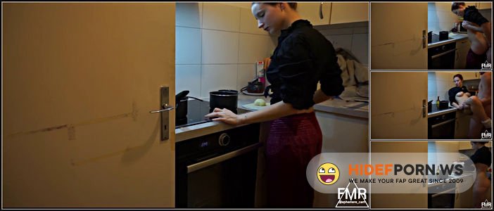 ManyVids - Cooking, Boy Girl, Cumshots Ephemere Cam Quickie In The Kitchen [HD 720p] - 2025