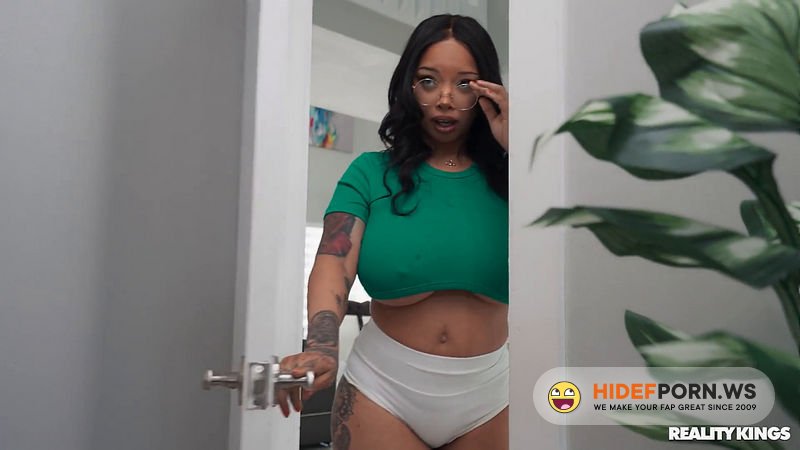 RKPrime - Advoree, Charlotte Lavish : Tiny Top, Big Tits, Can t Lose [FullHD 1080p]