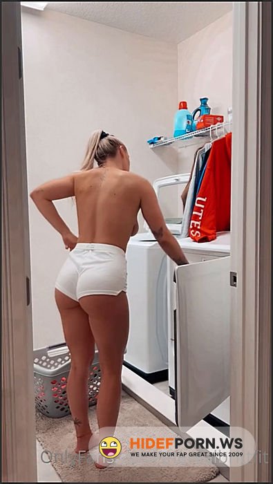 Onlyfans - Therealbrittfit Washing Machine Sextape Video Leaked [SD 1080p] - 2025
