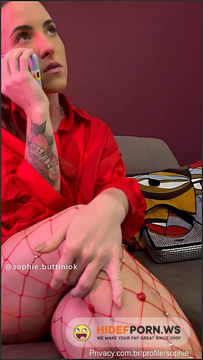 Onlyfans - Sophie Buttini Strap On With Friend 1080p [SD 1080p] - 2025