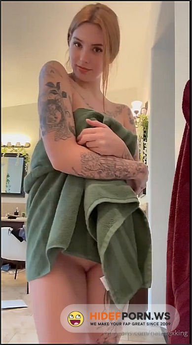 Onlyfans - Nataliexking, Cute Tattoo Teen Fucking A Wall Dildo Video Leaked [SD 1080p] - 2025