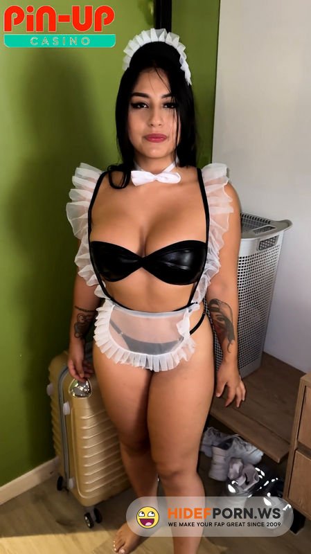 Onlyfans - Employee Is Seduced By Guest While Cleaning The Room ROOM SERVICE PinUp Thalia And Felipe [SD 1924p]