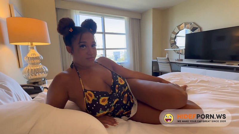 Onlyfans - Pervy Stepbro Shares a Bed With His Thick Stepsis While On Vacation He Creampies Her  SmithMythPOV FunsizedMegan [FullHD 1080p]