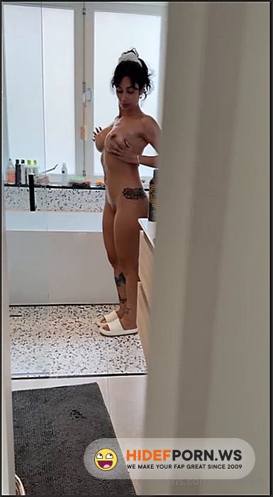 Nude Leaked - Vanessa Diaz @vanessadia  Bathroom Sex BG PPV [SD 720p] - 2025