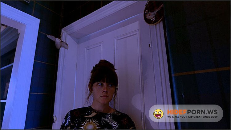 - Sydney Harwin – Mommy And The Difficult Situation [FullHD 1080p] - 2025