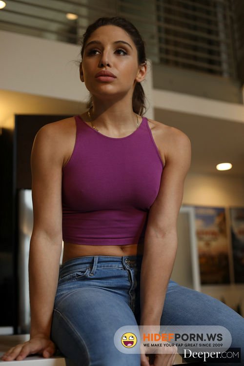 TrenchcoatX - Abella Danger Sun Lit  Untangling [FullHD 1080p]