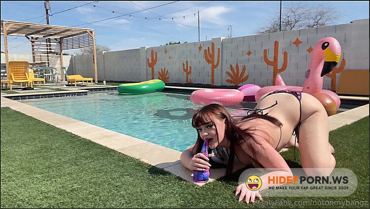 - Lil Strawbs @nutonmybangz  Outdoor Pussy Play POV [FullHD 1080p] - 2025