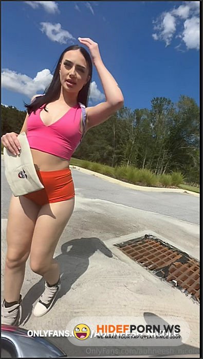Auhneesh Nicole @auhneesh Nicole  Car BG  Cream Pie PPV [SD 720p] - 2025