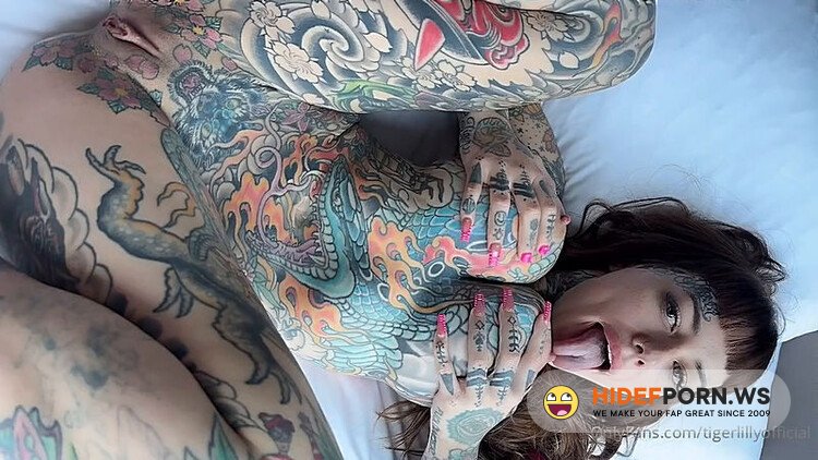 - TigerLilly, Thicc Tattoed Goth Girl Hotel Hookup Creampie Sextape Video Leaked [HD 720p] - 2025