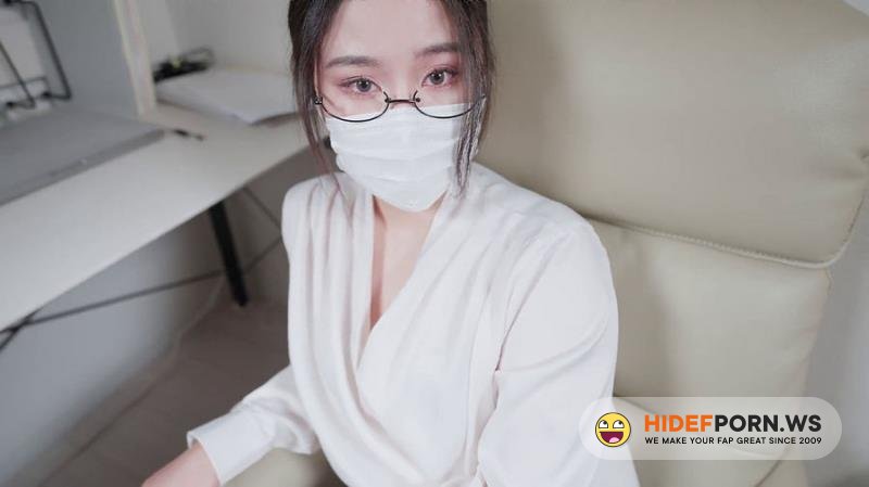 Onlyfans - In Order For a Man To Study Hard, a Woman Gives Him Footjob And Speaks Lewdly All The Time Nana Taipei [FullHD 1080p]
