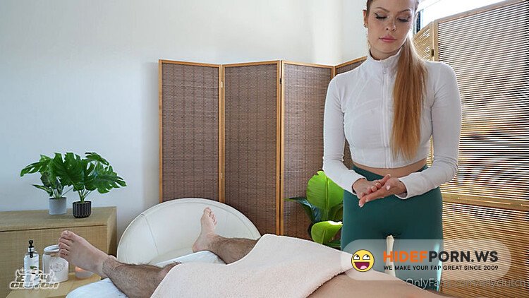 - OF EllyClutch.Happy.Ending.Massage.With.My.Employee.1080p [FullHD 1080p] - 2025