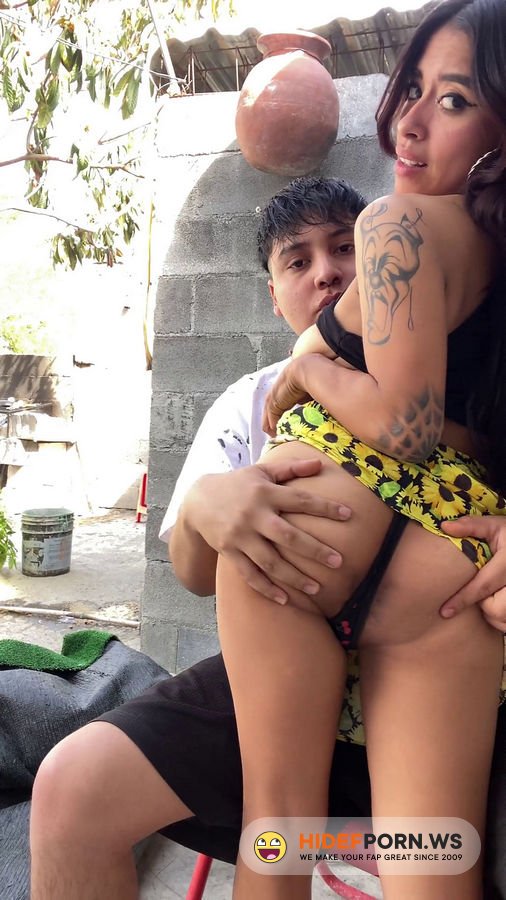 Onlyfans - Quick before Dad comes home from work Yaresita Small [SD 1920p]