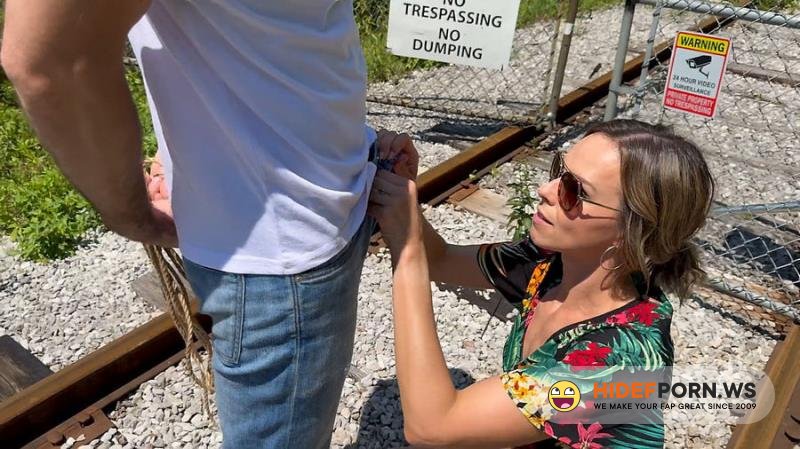 Onlyfans - Tied Up Wife Takes Double Creampie In Public From Husband And Friend Serenity Cox [FullHD 1080p]