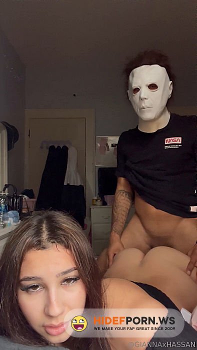 - Gianna Hassan @giaxhassan  POV Halloween B G [SD 1920p] - 2025