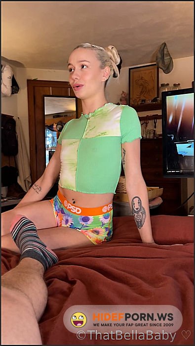 Naomi Swann @naomiswann  Brand New Step Sis Roleplay Footjob! [SD 1920p] - 2025