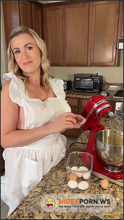 - Katy Kat @thekatykat  Housework Equals Sex [SD 1920p] - 2025