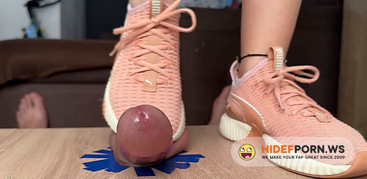 Clips4Sale - Old Puma Sneakers Of Mistress Lumy Milking The Cock Slave On The Cockbox [FullHD 1080p] - 2025