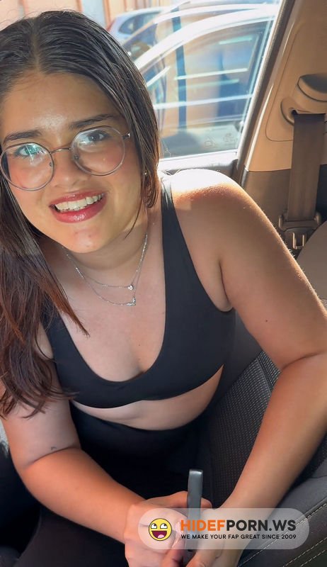 Onlyfans - Thick Latina Fucking a Stranger  Nike Pro Bra MargotDeluxe [SD 1980p]