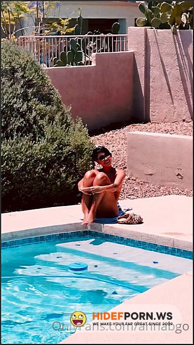 Onlyfans - Anna Beggion @annabgo  Pool Cleaner PPV [SD 1280p] - 2025