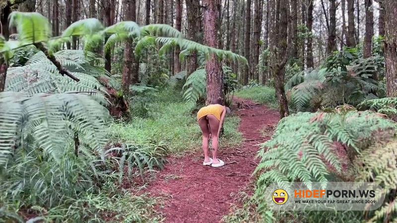 Onlyfans - I Get Naughty In The Forest And They Fuck Me Samy Sun7 [FullHD 1080p]