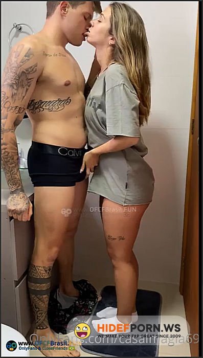 Onlyfans - Renata Matos Bends Over And Gets Fucked 720p [SD 720p] - 2025