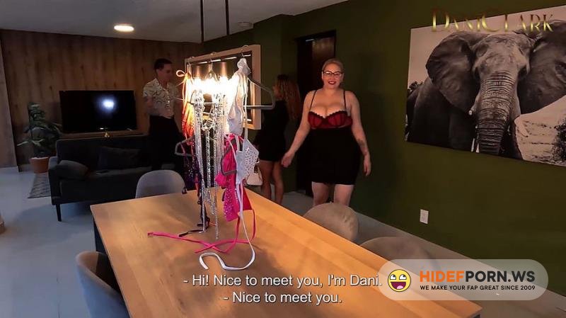 Onlyfans - A FAKE STYLIST SEDUCED BY HER SECRETARY  Loree Love Samantha Garmendia DANI CLARK OFICIAL [FullHD 1080p]