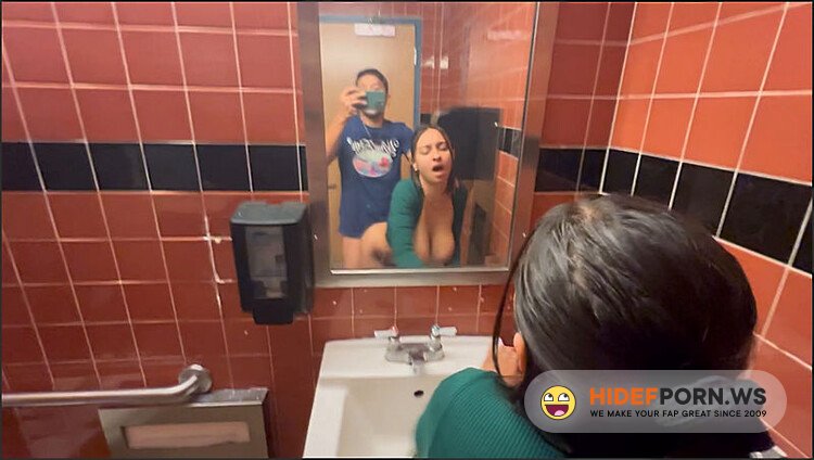 Onlyfans - Hailey Rose – Whole Food Public Bathroom [FullHD 1080p] - 2025