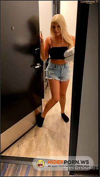 Onlyfans - Summer Brookes Fucking At Home 720p [SD 720p] - 2025