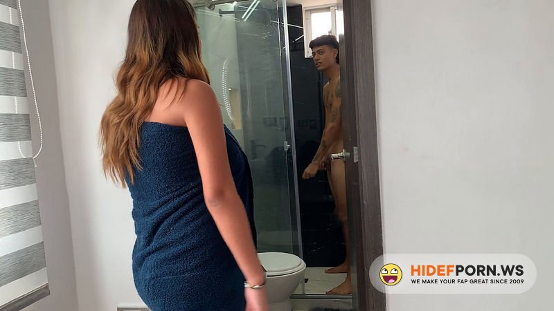 Onlyfans - I AM ADDICTED TO PORN And My Slutty Stepsister Makes Me Fuck Her Just Like In XXX Videos Gabriela Luna [FullHD 1080p]