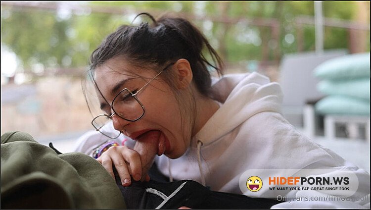 Onlyfans - Lil Doll @lilmochidoll  Outdoor Blowjob PPV [HD 720p] - 2025