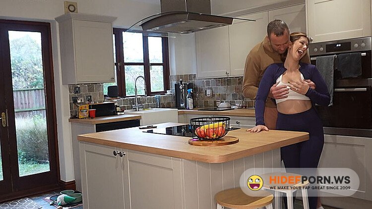 Onlyfans - Erin Moore Cheating In The Kitchen [FullHD 1080p] - 2026