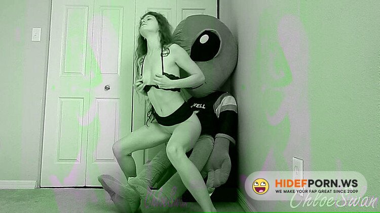 Onlyfans/Fansly - ChloeSwan Play Time With Mrpinky [HD 720p] - 2026