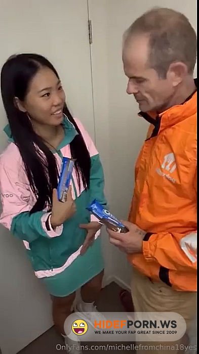 Onlyfans - Deliveroo s Michellefromchina18yes Rails An Old Man [SD 720p] - 2026