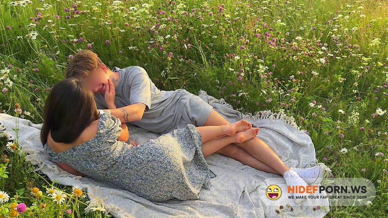 Onlyfans - POV I Made Her Cum At Sunset And Came Twice Amateur Suns Out, Buns Out MilaMuse [FullHD 1080p]