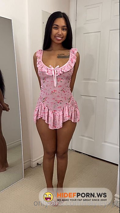 Onlyfans - Baddie Hayleyxyz Enjoys Playing With His Cock [SD 1440p] - 2026