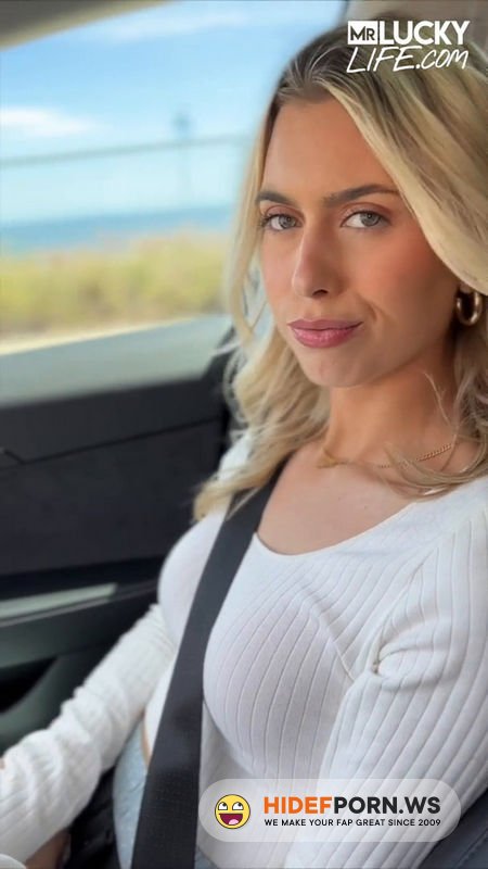 Onlyfans - Jill Kassidy New Vertical Pov Video [SD 1080p]
