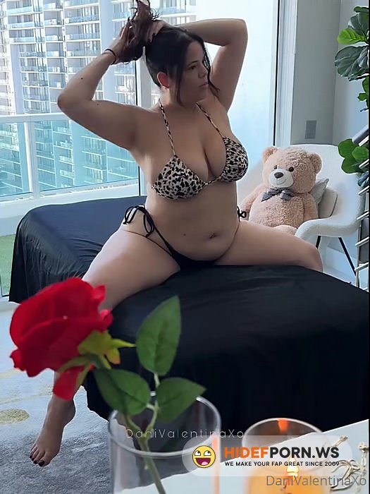 Onlyfans - Dani Valentina Aka Dvalentinaxo 11212025 Video New Massage Part 1 With Emmanuellustin Dm Me For The Full Bts Naked Massage Still Can t [SD 1080p] - 2026